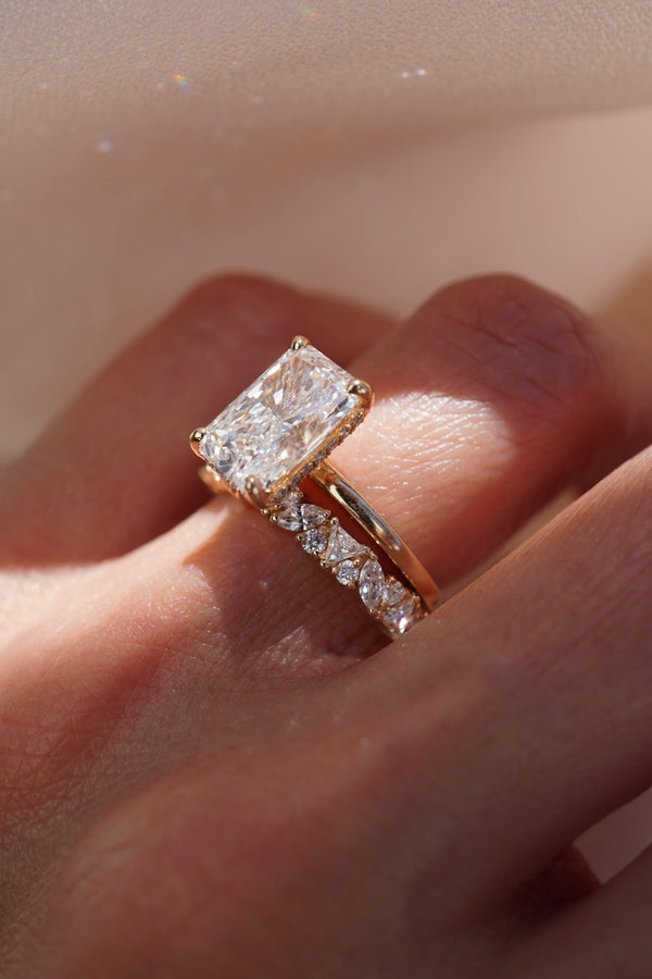 Lab Grown Mixed Trillion Diamond Band