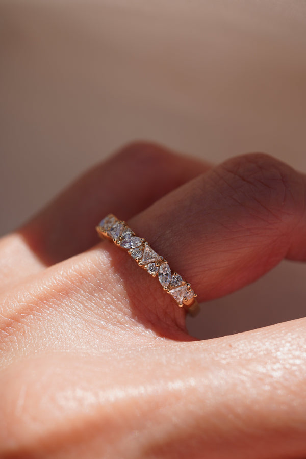 Lab Grown Mixed Trillion Diamond Band