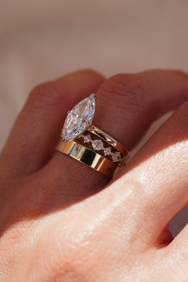 The Duchess Diamond Band